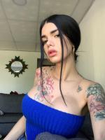 663426238: Transexual en Barcelona