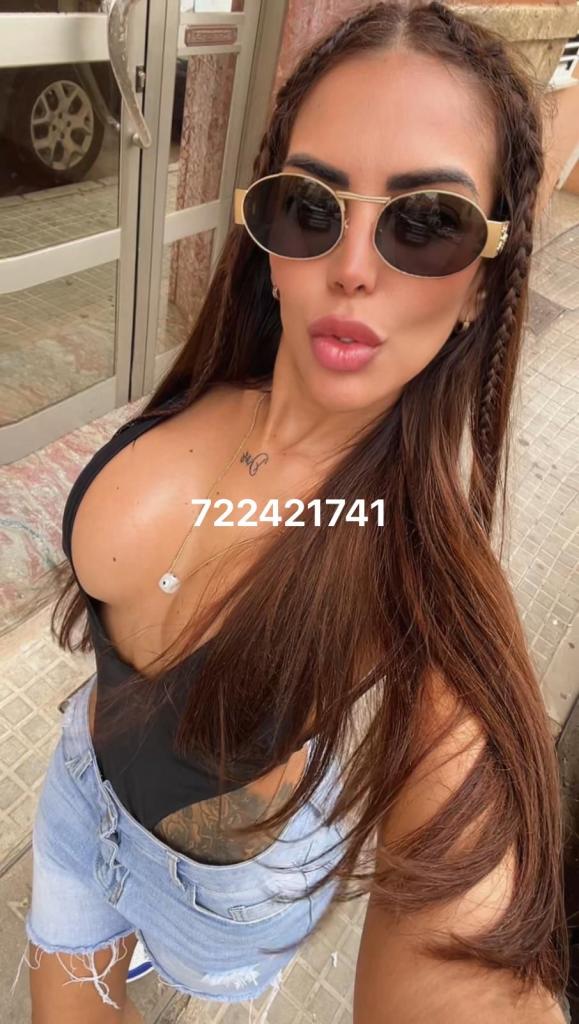 722421741: Chica busca chico en Madrid