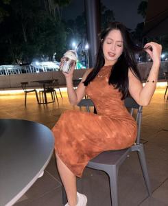 644649685: Chica busca chico en Madrid