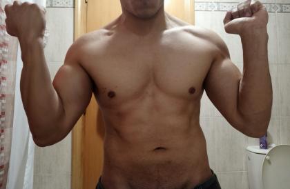 613834737: Chico busca chica en Madrid