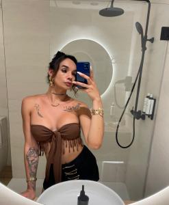 656447374: Transexual en Cáceres