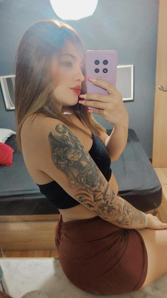 665489017: Chica busca chico en Madrid