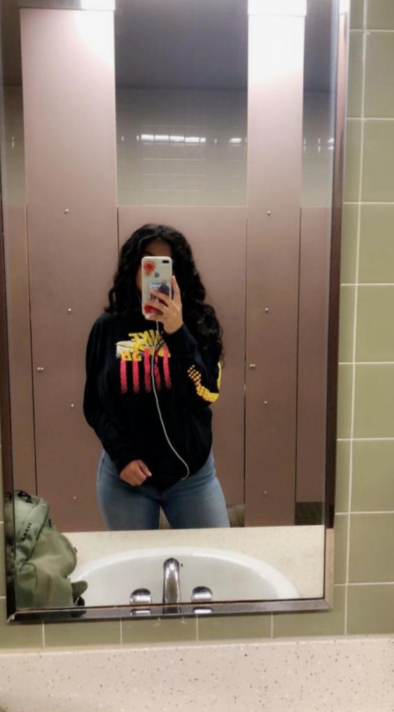 613447207: Chica busca chico en La Coruña