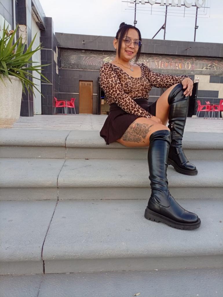 Chica busca chico en Alicante: 