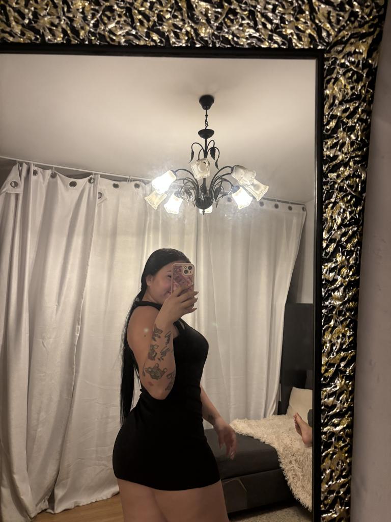 Chica busca chico en Huelva: Chica busca chico