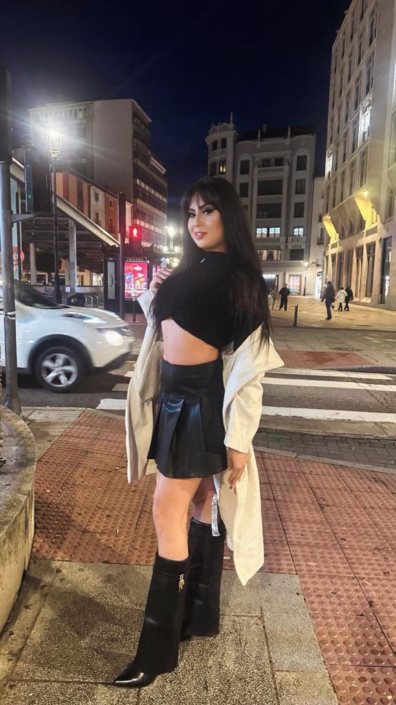 632887891: Transexual en Navarra