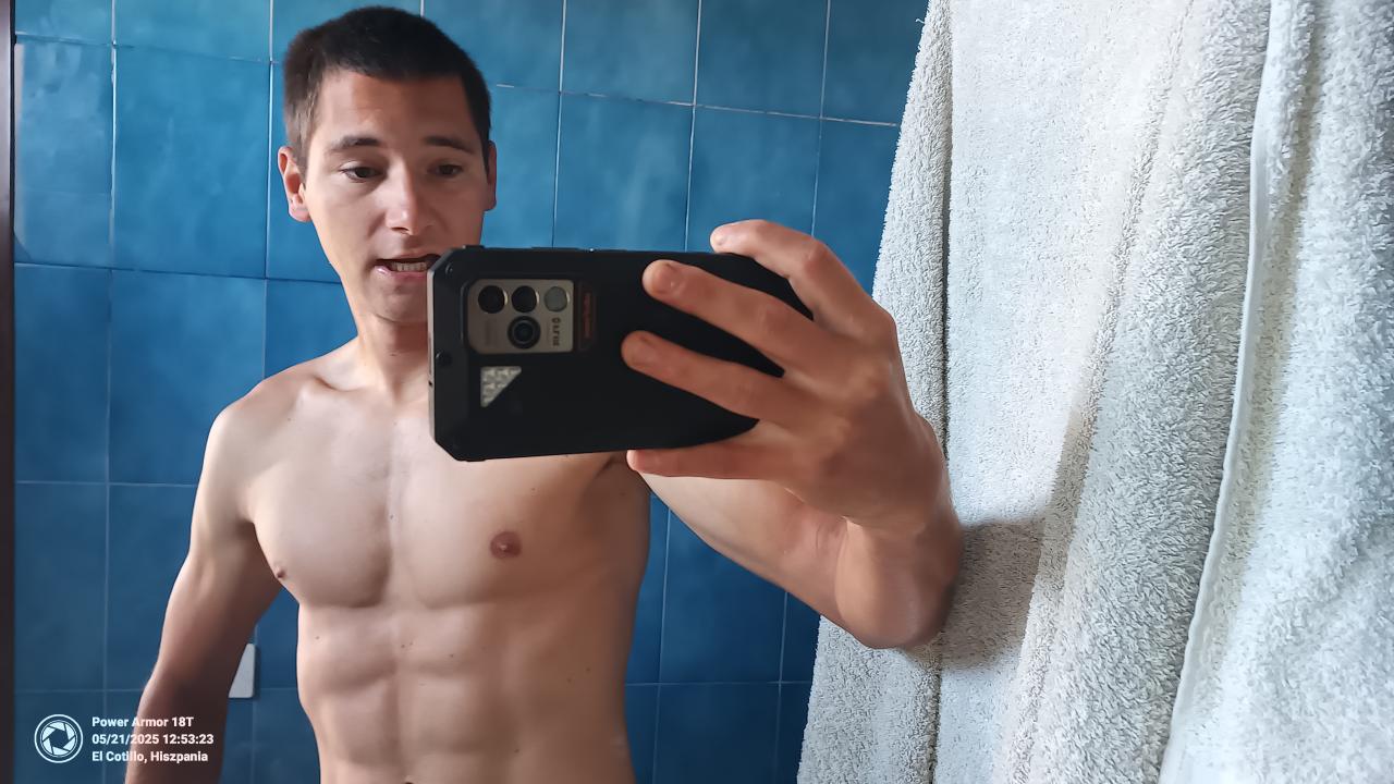 611487938: Chico busca chica en Las Palmas