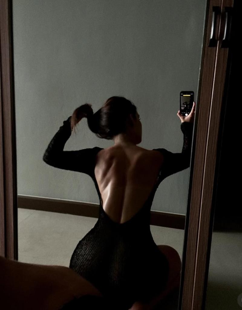 607626099: Chica busca chico en Barcelona