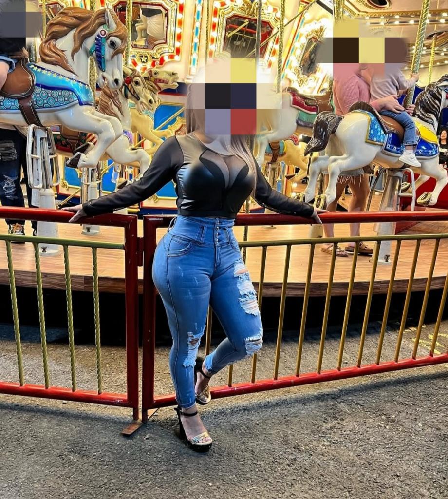 624557691: Chica busca chico en Lugo