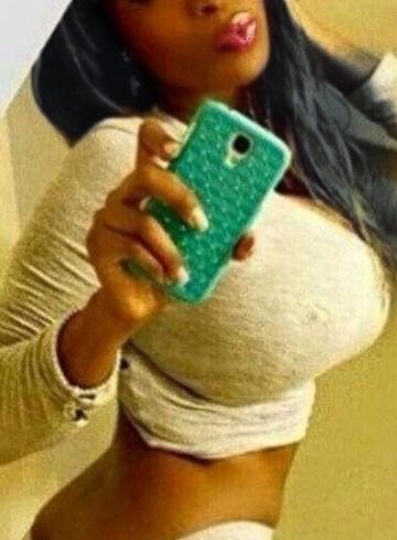 Chica busca chico en Tenerife: 