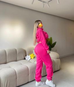 631870454: Chica busca chico en Tenerife