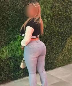 742069685: Chica busca chico en Albacete