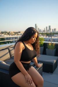 613798233: Chica busca chico en Alicante