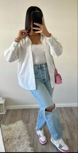 613746288: Chica busca chico en Menorca