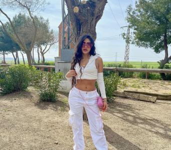 623114130: Chica busca chico en Orense