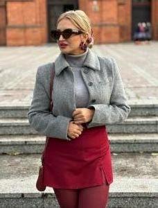 653564931: Chica busca chico en Murcia