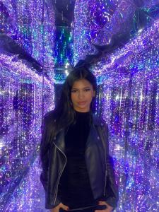 633863889: Chica busca chico en La Coruña