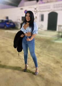 610167171: Chica busca chico en Sevilla