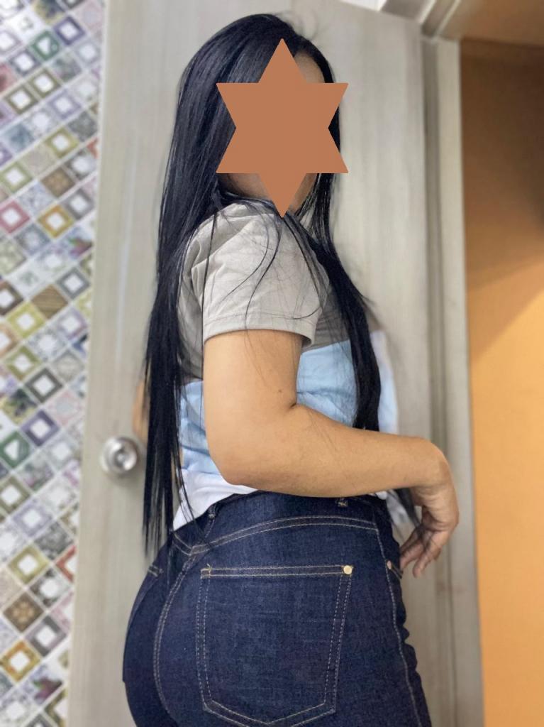 627267529: Chica busca chico en Madrid