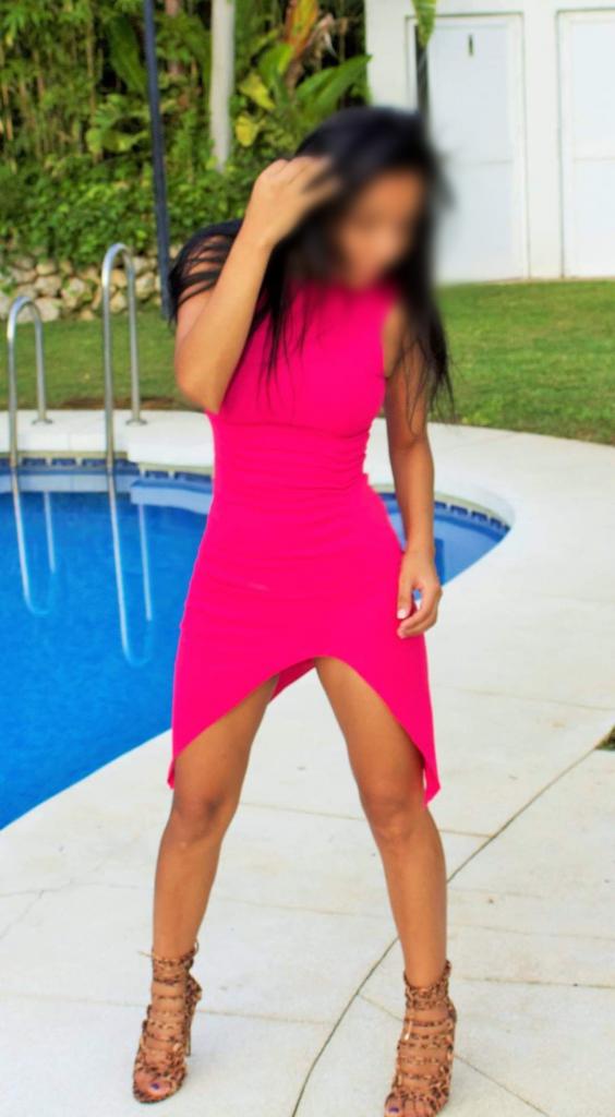 643705360: Chica busca chico en Málaga