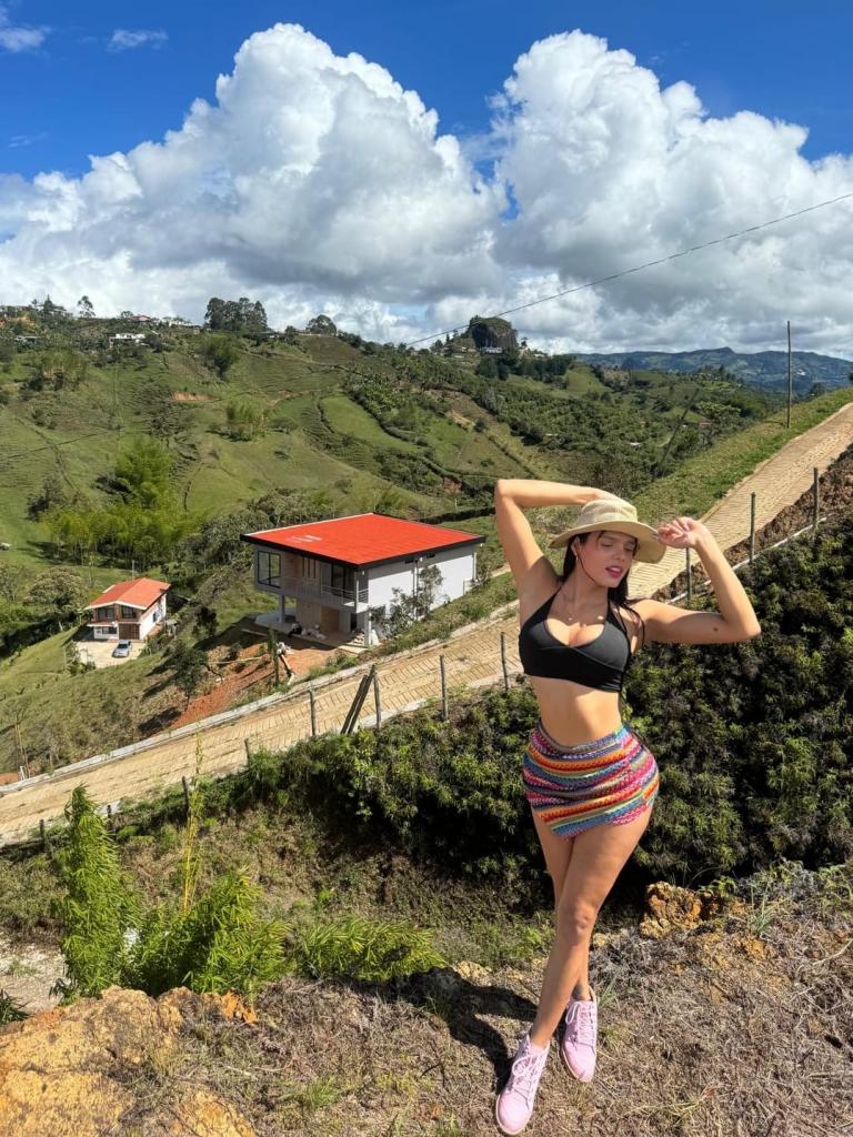 625368271: Transexual en Tenerife