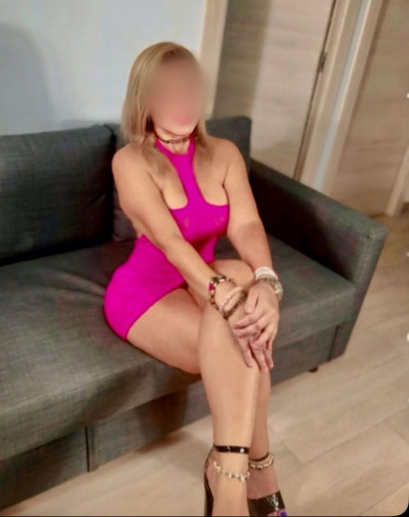 613792452: Chica busca chico en Almería
