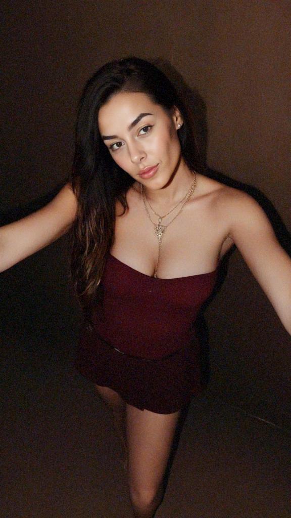 624273917: Chica busca chico en Madrid