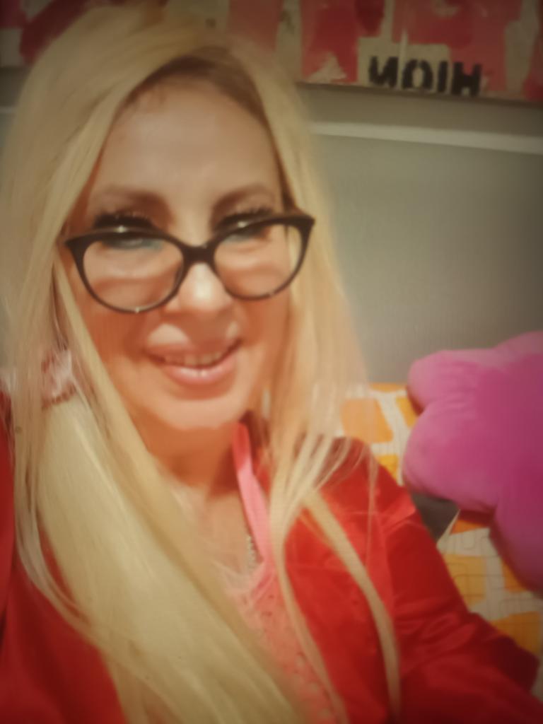 624589487: Chica busca chico en Guipúzcoa