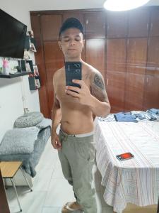 602728723: Chico busca chica en Pontevedra