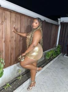 603996768: Chica busca chico en Barcelona