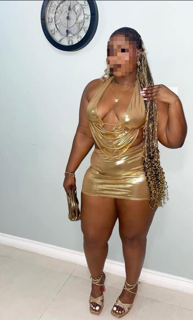 603996768: Chica busca chico en Barcelona