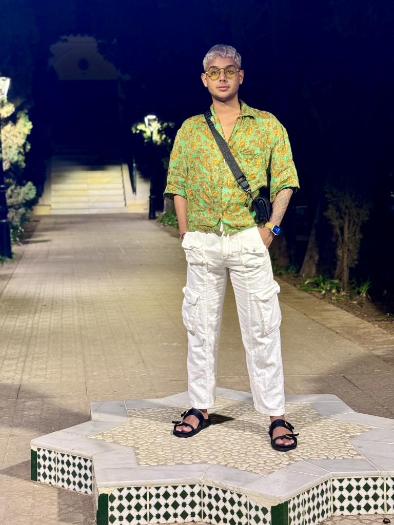 643695984: Chico busca chica en Málaga