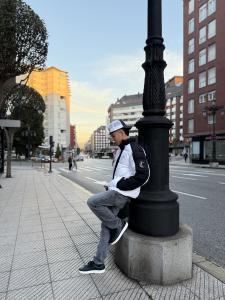 614520794: Chico busca chica en Valladolid