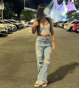 672154908: Chica busca chico en Madrid