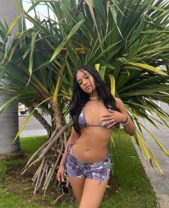 672728924: Chica busca chico en Barcelona