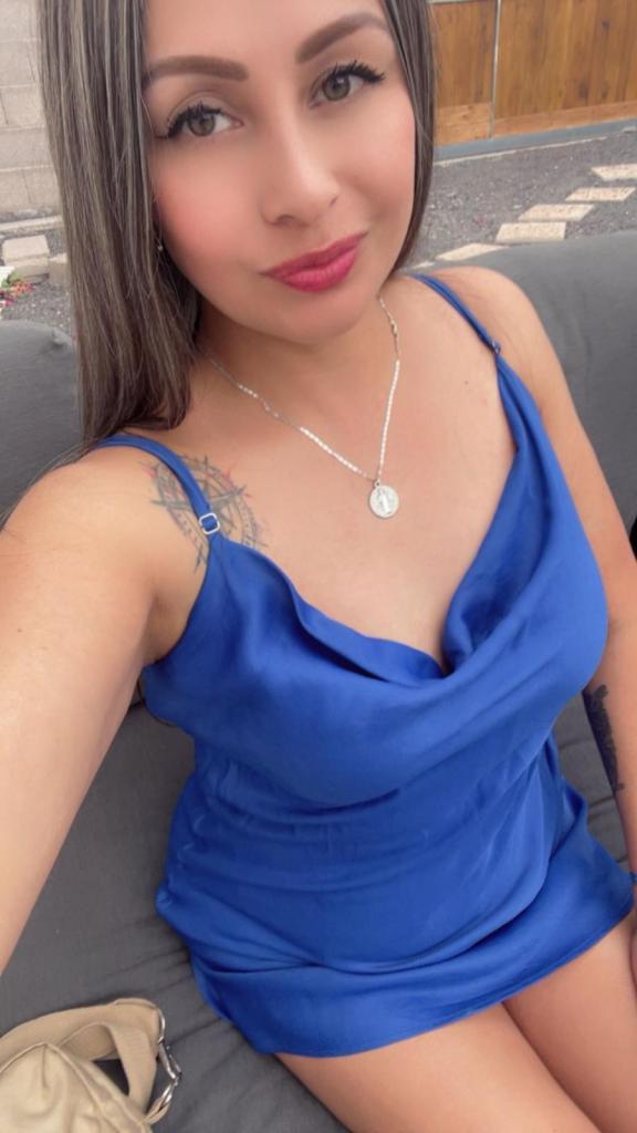 Chica busca chico en Tenerife: 