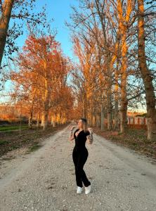 666900502: Chica busca chico en Barcelona