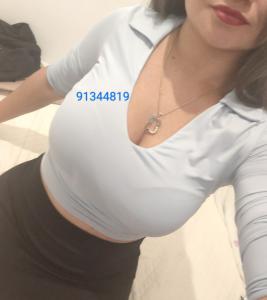 664448850: Chica busca chico en La Coruña