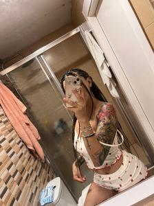 602603936: Chica busca chico en Gerona