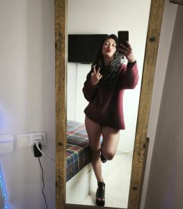 666581148: Chica busca chico en Navarra