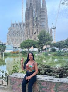 692477102: Travesti en Barcelona