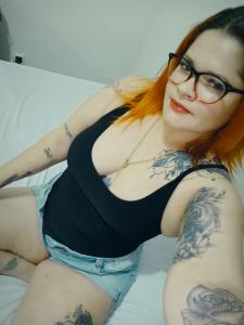 677308085: Chica busca chico en León