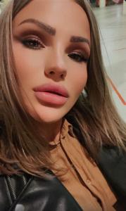 632284374: Chica busca chico en Almería