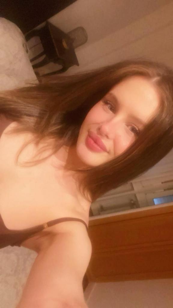 644730088: Chica busca chico en Madrid