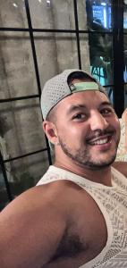 614440234: Chico busca chica en Málaga