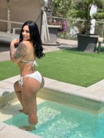 677132907: Chica busca chico en Málaga