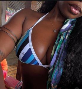 674352732: Chica busca chico en Badajoz