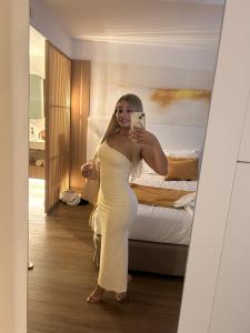 631951244: Chica busca chico en Tarragona