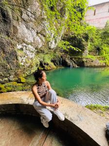 631359097: Travesti en Cantabria