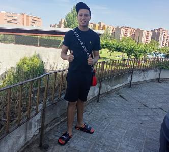 Chico busca chica en Barcelona: 